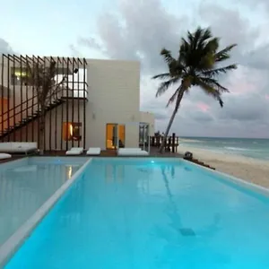 Condohotel En Riviera Maya, 2*, Playa del Carmen Mexico