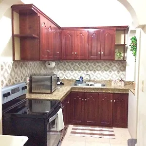 Homely Escape , Montego Bay Jamaica